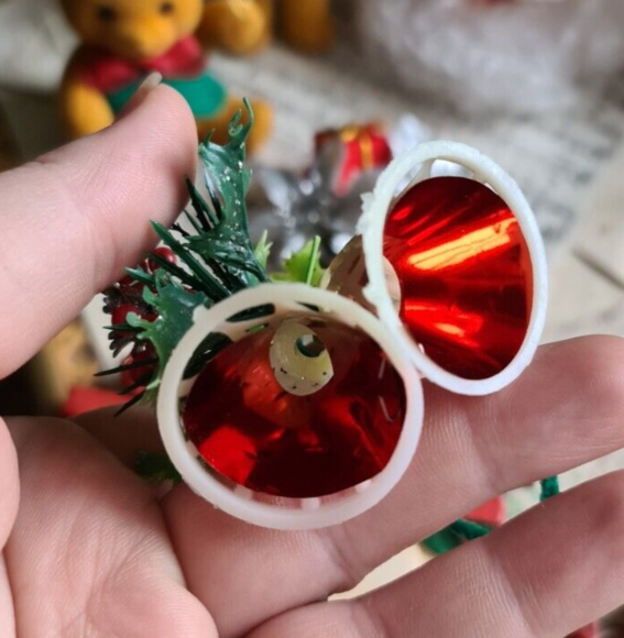 Vintage 10 Christmas Tree Decorations Santa, Plastic Bells,Teddys,Paper Lantern - Picture 10 of 16